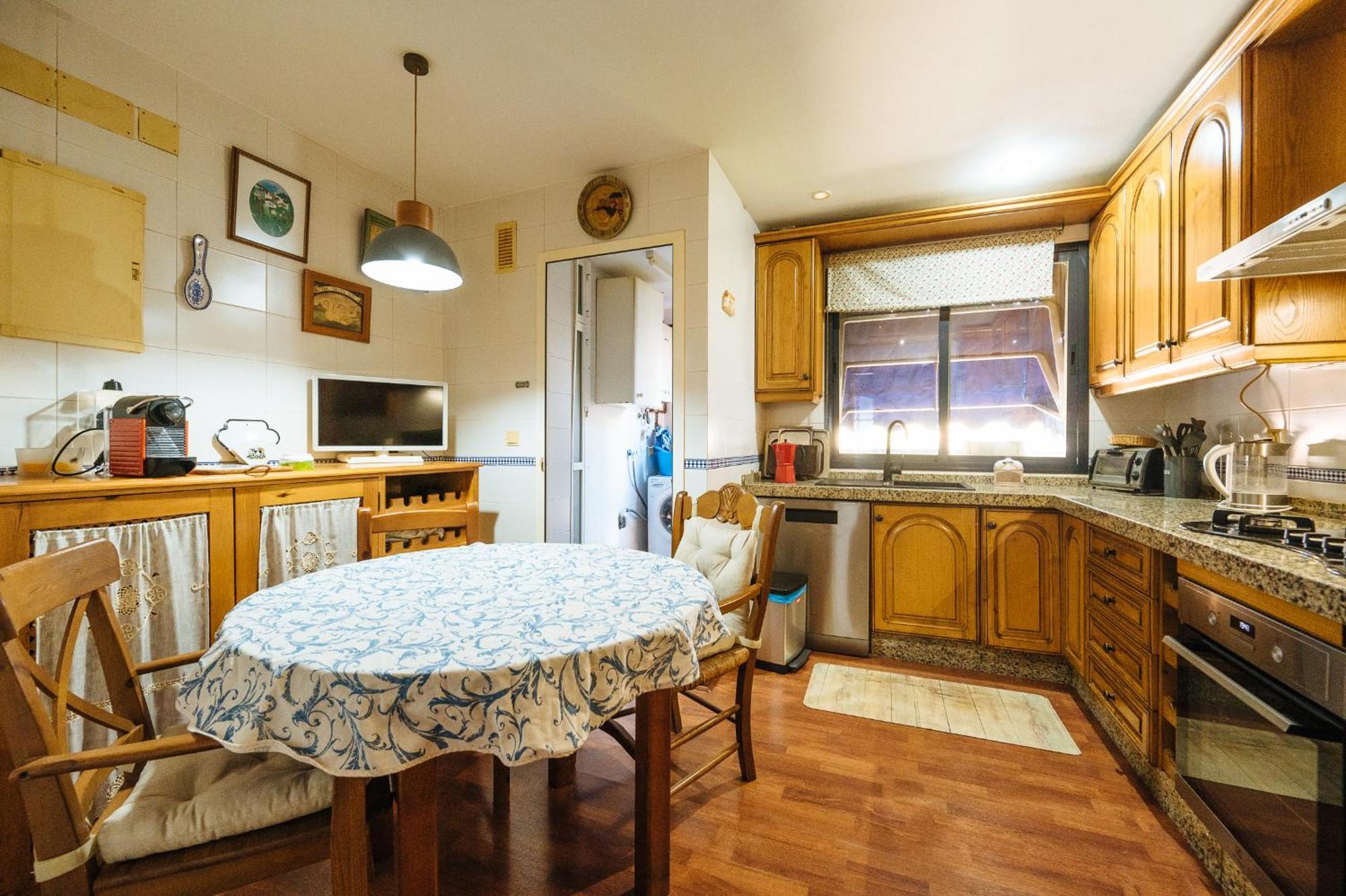 Acogedor Piso Con Parking Santa Justa Apartment Seville Ngoại thất bức ảnh