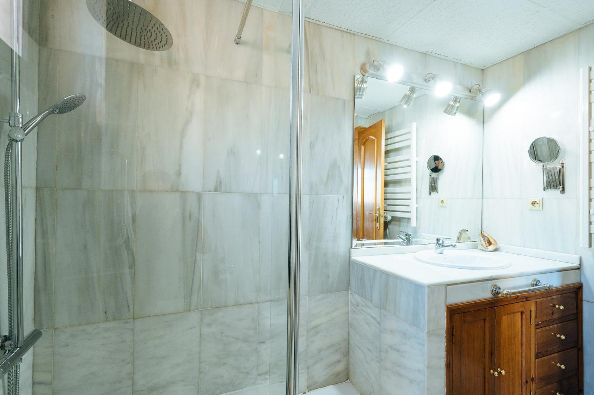 Acogedor Piso Con Parking Santa Justa Apartment Seville Ngoại thất bức ảnh