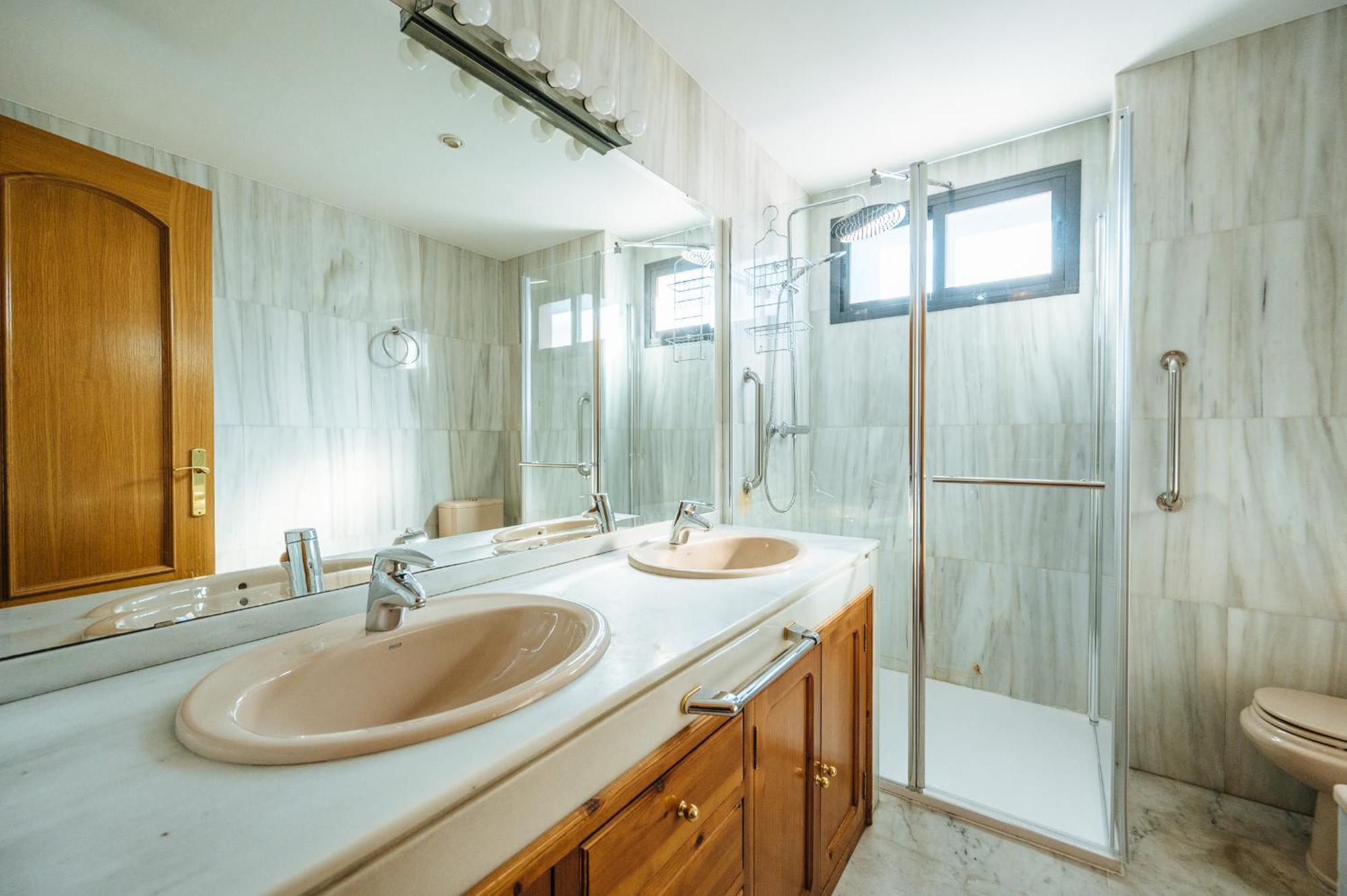 Acogedor Piso Con Parking Santa Justa Apartment Seville Ngoại thất bức ảnh
